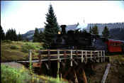 CumbresLine1667.jpg (138644 bytes)
